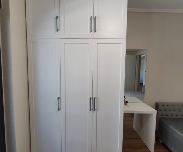 Ανοιγόμενη ντουλάπα Smart 101 Ανοιγόμενη ντουλάπα Smart 101