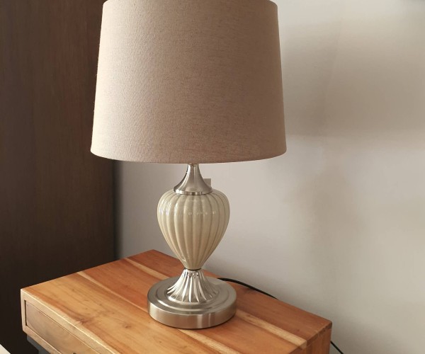 Επιτραπέζιο φωτιστικό 024