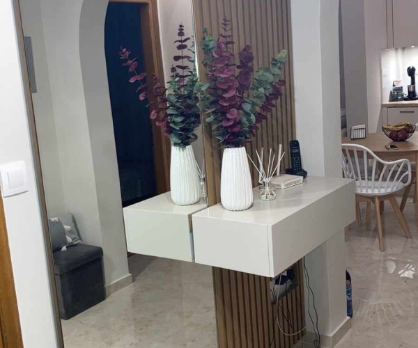 Έπιπλο εσόδου Cristiana 056 Έπιπλο εσόδου Cristiana 056