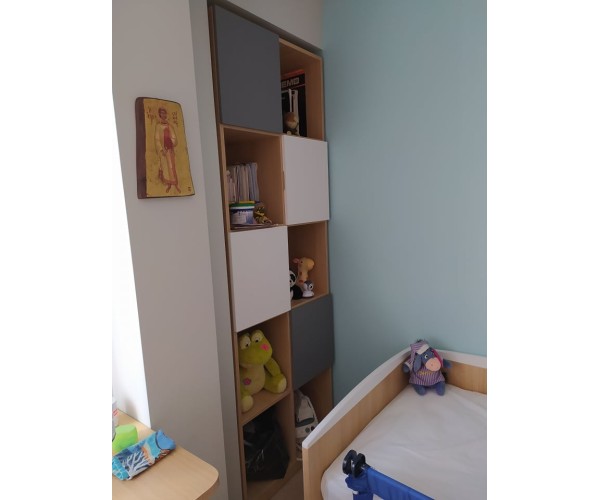  Βιβλιοθήκη Iris 382